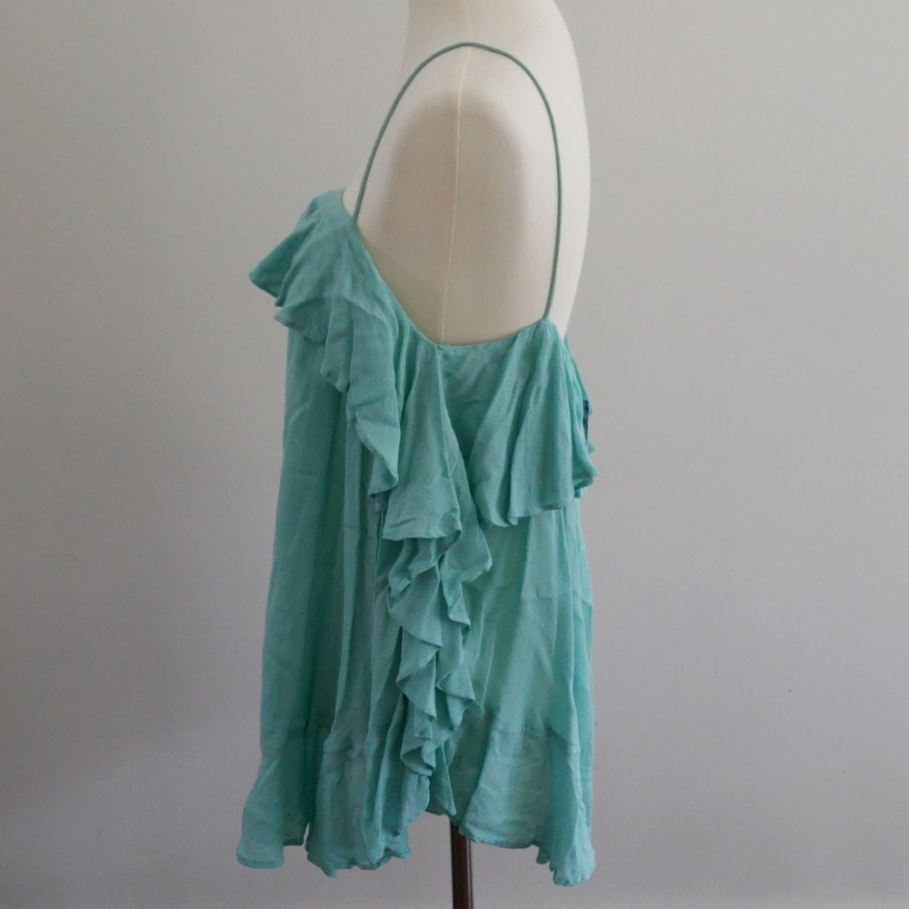 Free People Spaghetti Strap Top NWT - Picture 3 of 4